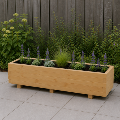 Houten plantenbak 115 cm light oak in een rustige tuinsituatie 
